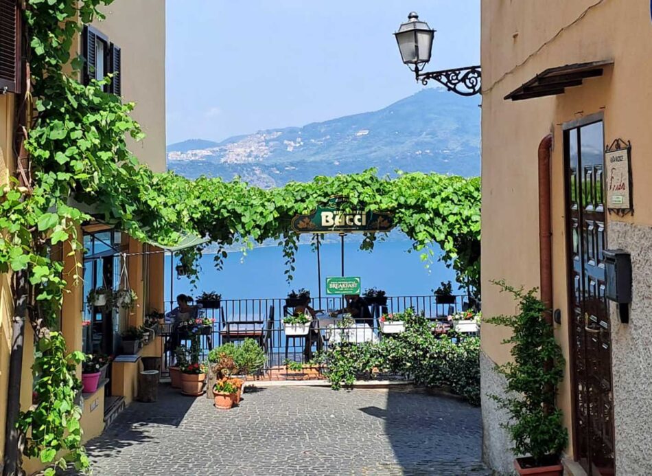 Castelli Romani Guide: Rome’s Hidden Hills & Lake Towns